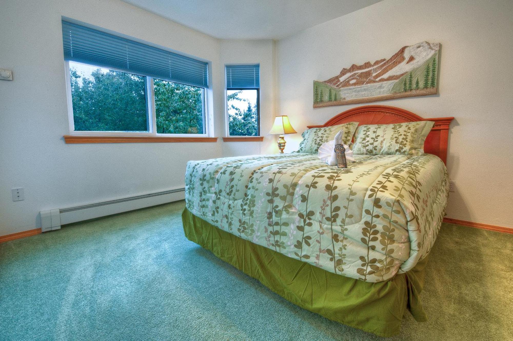 Frontier Suites Hotel In ジュノー エクステリア 写真